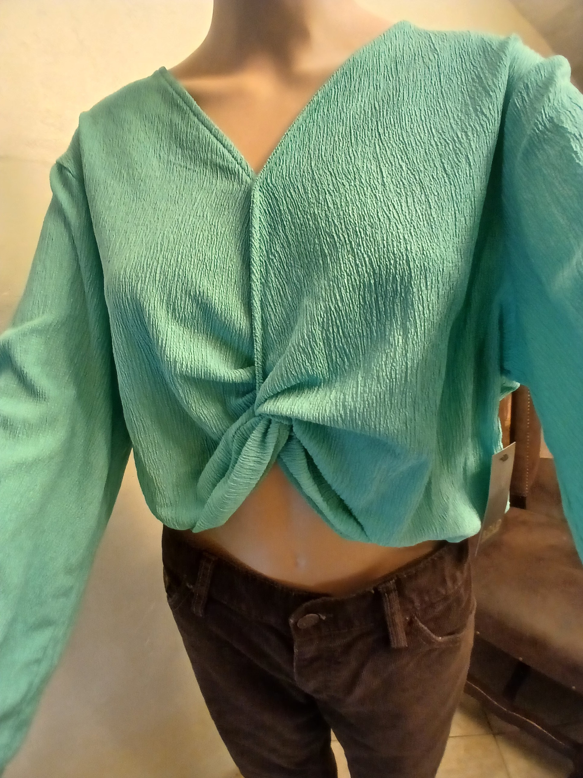 Bold Elements Mint-Tone Twist-Front Crop Top